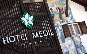 Hotel Medil Campitello di Fassa
